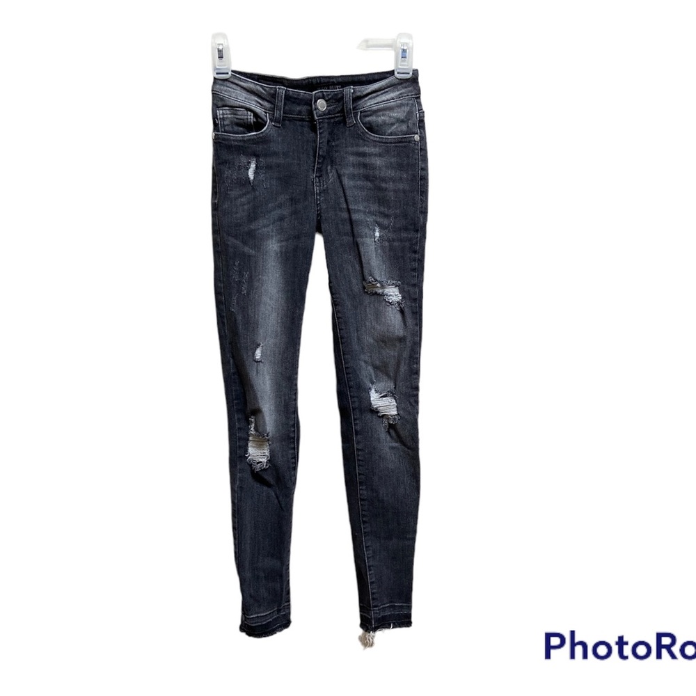Judy blue black distressed skinny jeans